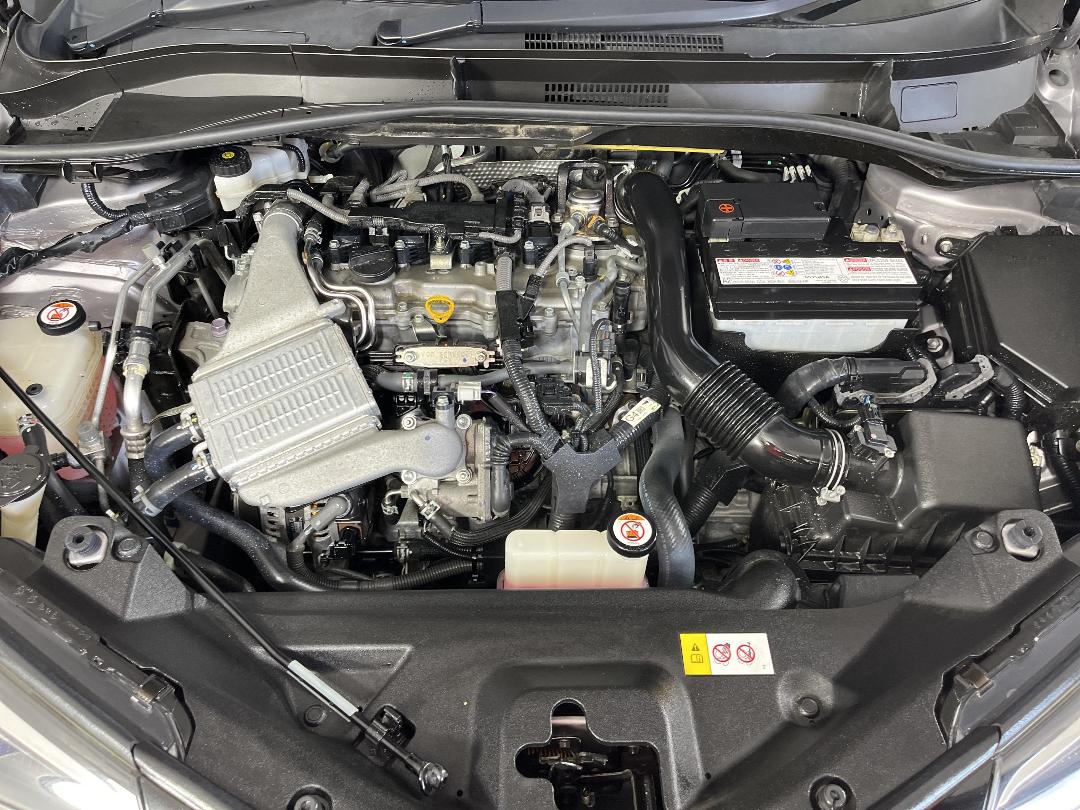 Photo '13' of Toyota C-HR Photo '13' of Toyota C-HR