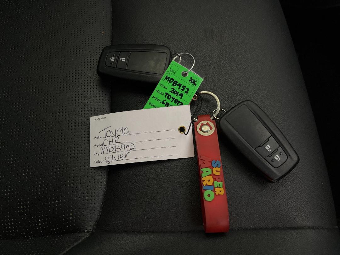 Photo '22' of Toyota C-HR Photo '22' of Toyota C-HR