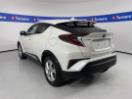 Thumbnail '5' of Toyota C-HR Thumbnail '5' of Toyota C-HR