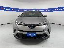 Thumbnail '2' of Toyota C-HR