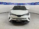 Thumbnail '2' of Toyota C-HR