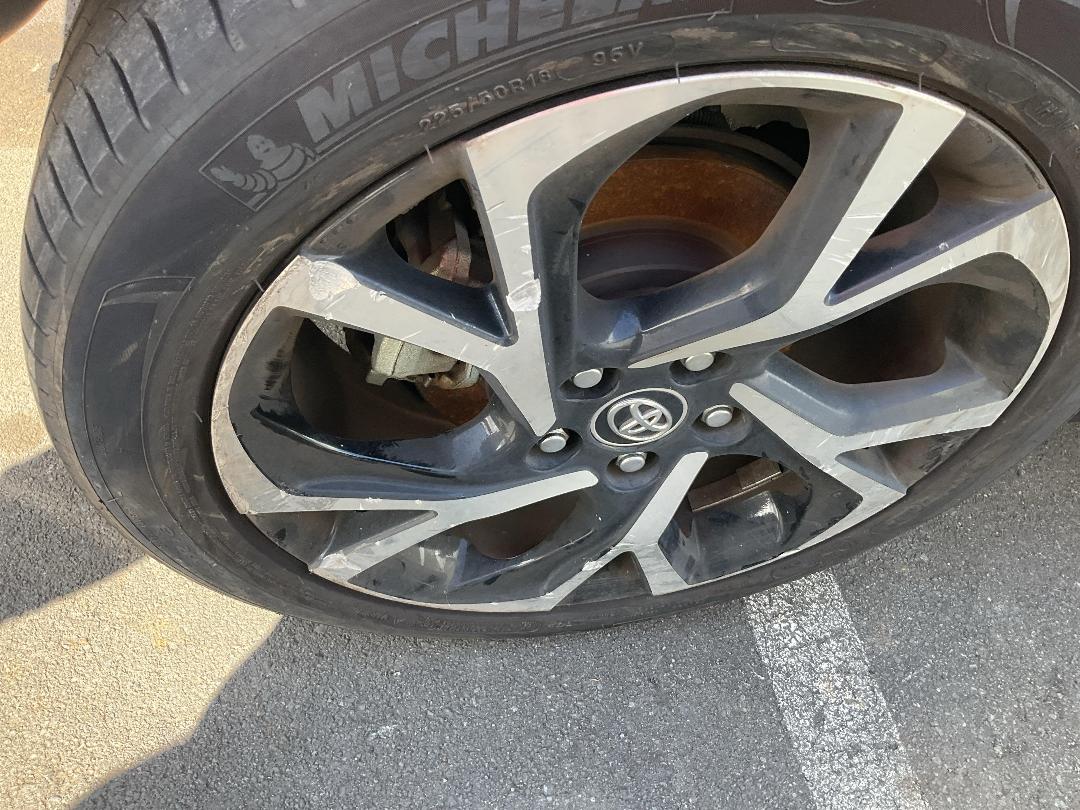 Photo '5' of Toyota C-HR Limited Photo '5' of Toyota C-HR Limited