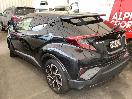 Thumbnail '6' of Toyota C-HR