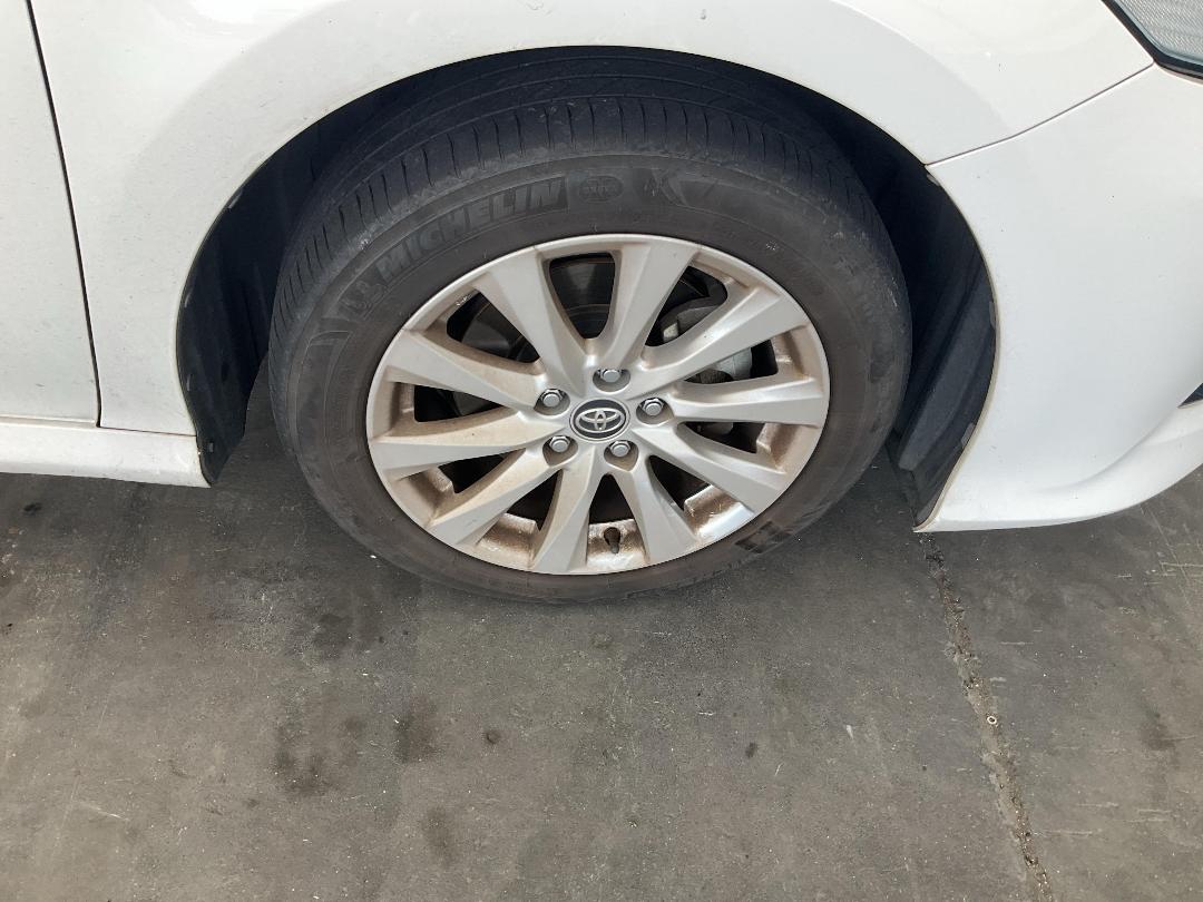 Photo '2' of Toyota Camry GL Photo '2' of Toyota Camry GL