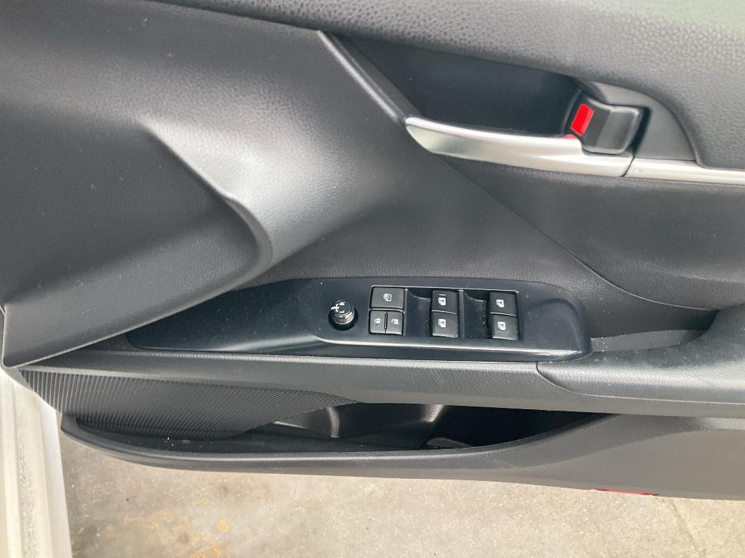 Photo '20' of Toyota Camry GL Photo '20' of Toyota Camry GL