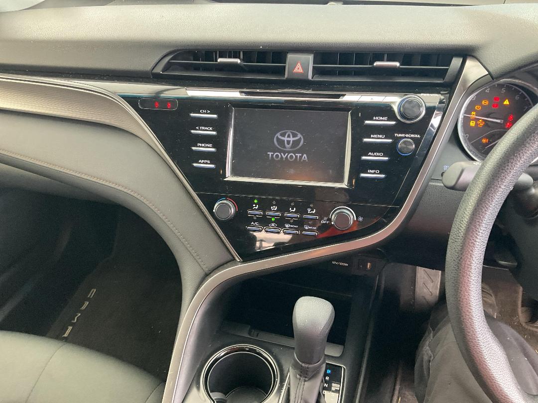 Photo '22' of Toyota Camry GL Photo '22' of Toyota Camry GL