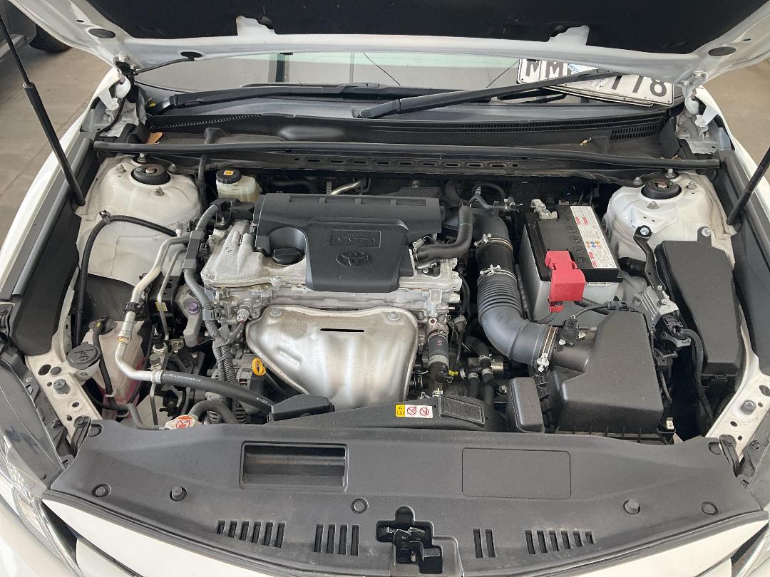 Photo '26' of Toyota Camry GL Photo '26' of Toyota Camry GL