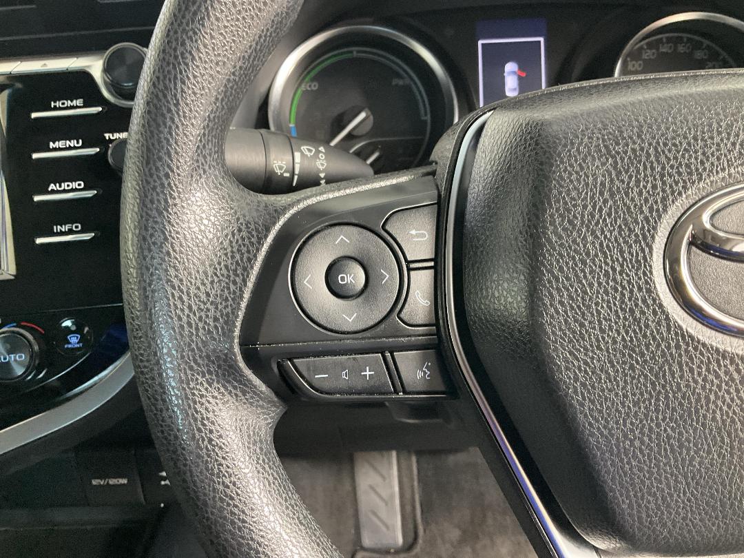 Photo '26' of Toyota Camry