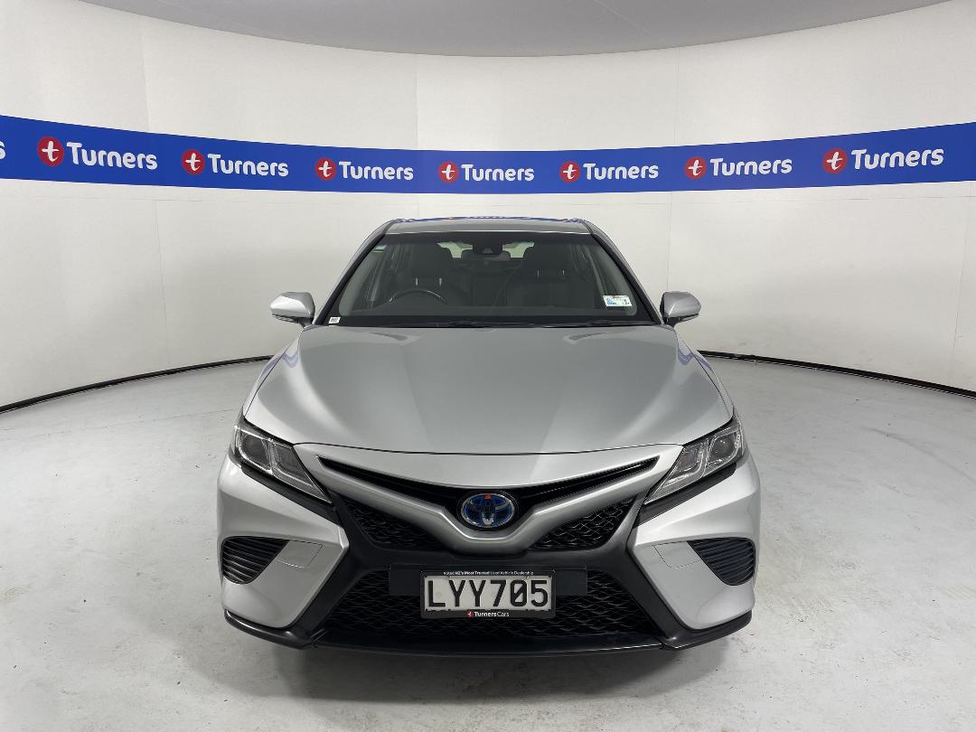 Photo '2' of Toyota Camry