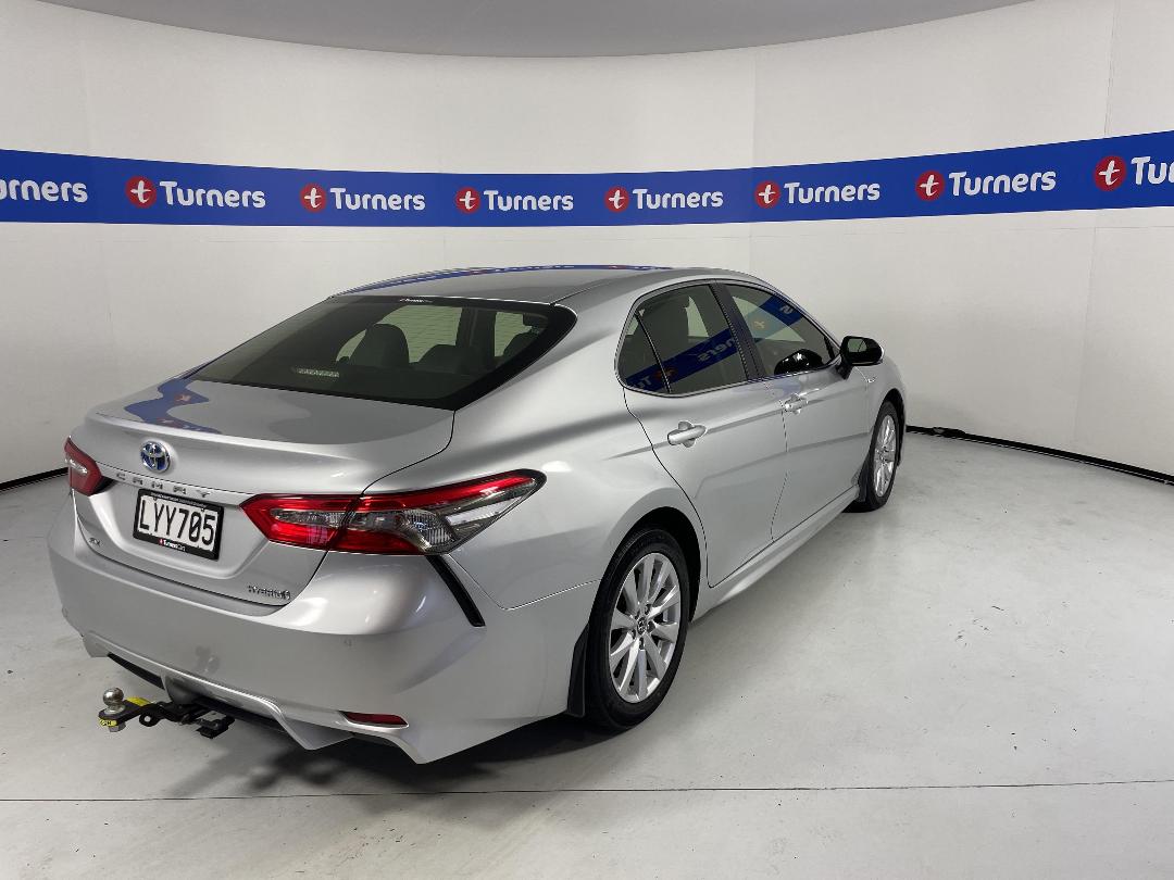 Photo '7' of Toyota Camry