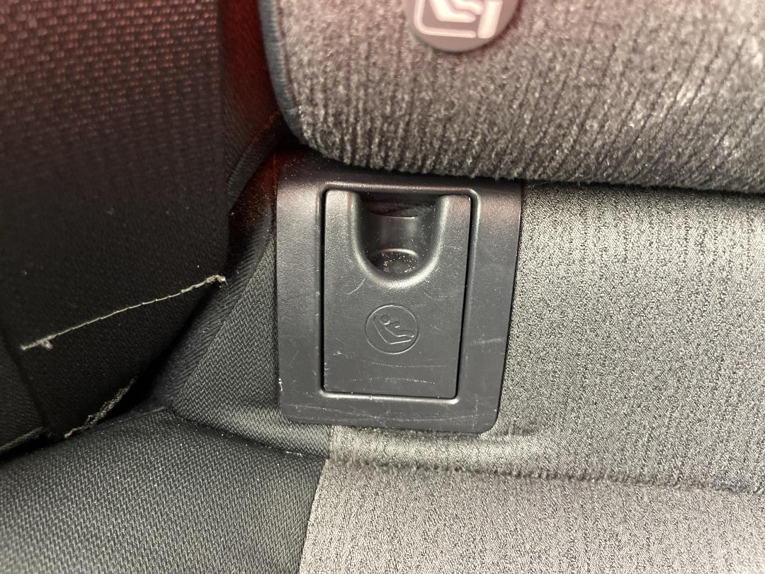 Photo '23' of Toyota Camry