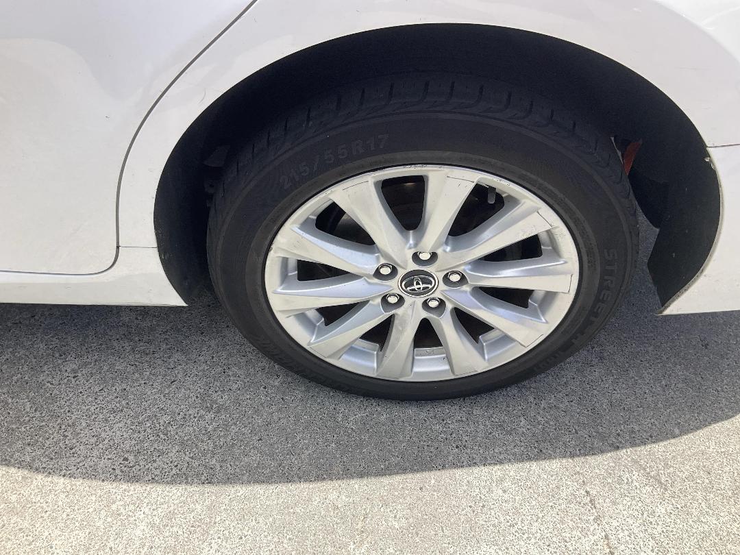 Photo '11' of Toyota Camry GX