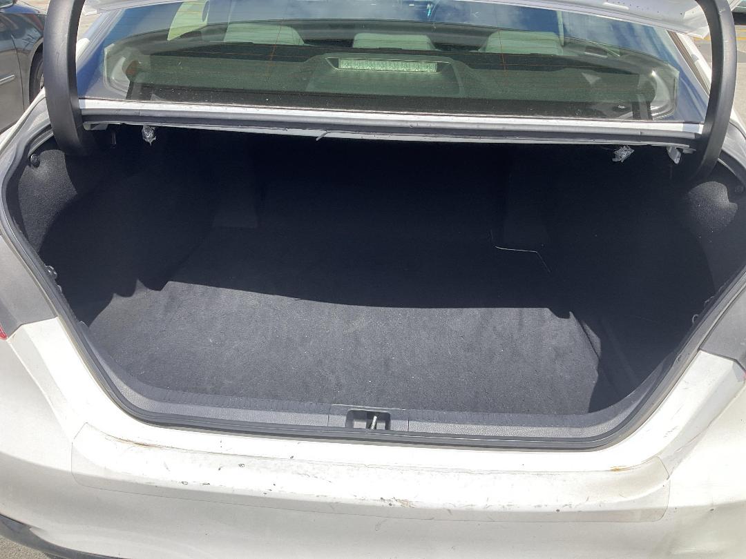 Photo '15' of Toyota Camry GX