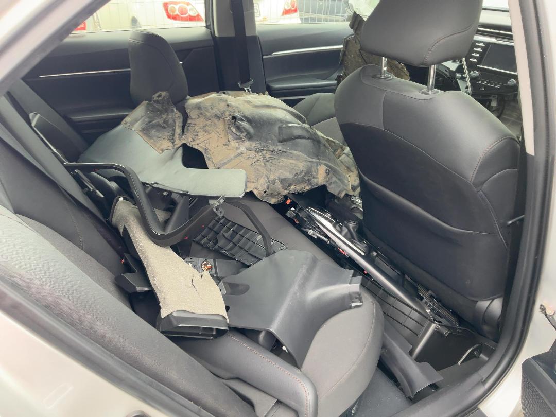 Photo '10' of Toyota Camry GX