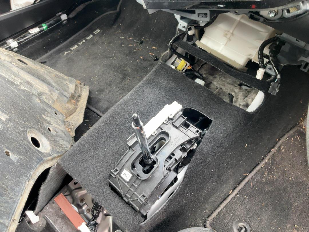 Photo '13' of Toyota Camry GX