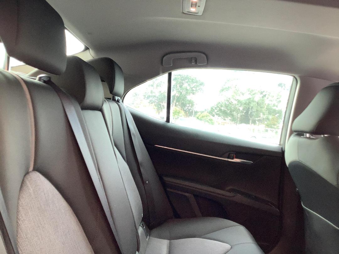 Photo '13' of Toyota Camry