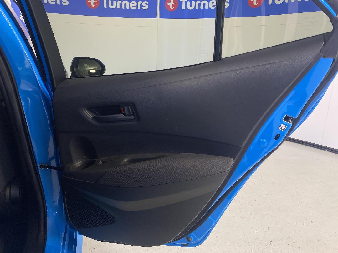 Photo '19' of Toyota Corolla Photo '19' of Toyota Corolla