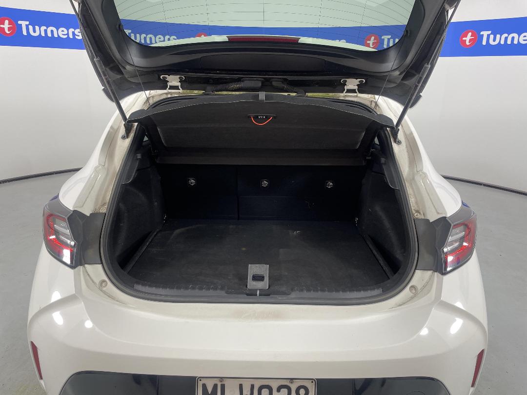 Photo '14' of Toyota Corolla