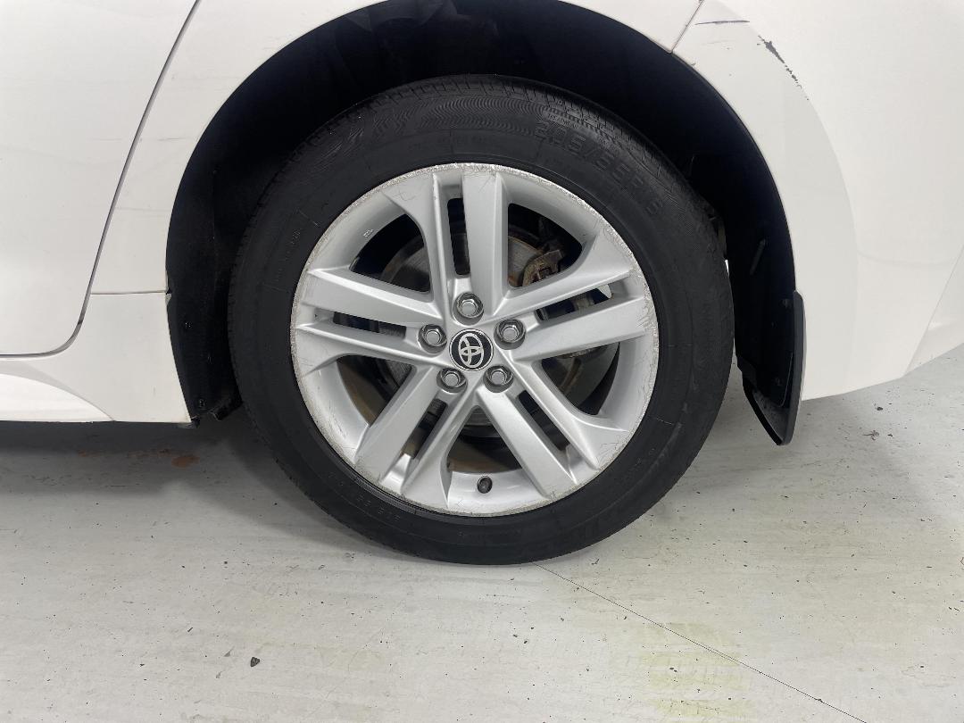 Photo '11' of Toyota Corolla