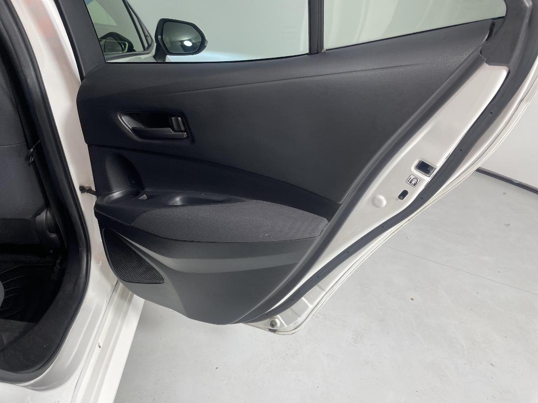 Photo '19' of Toyota Corolla