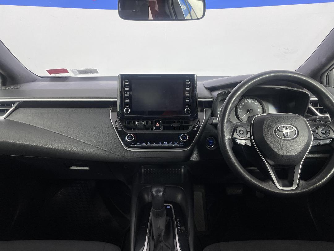 Photo '17' of Toyota Corolla