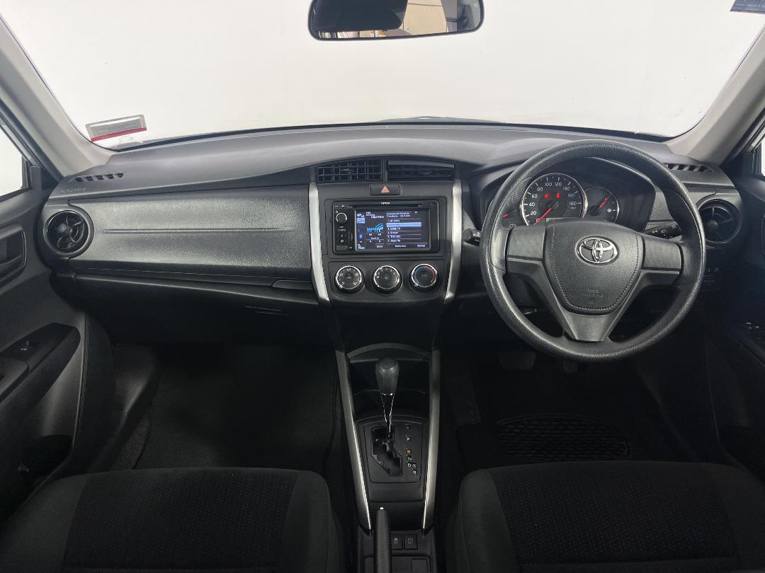 Photo '17' of Toyota Corolla