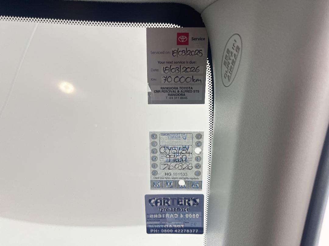 Photo '23' of Toyota Corolla