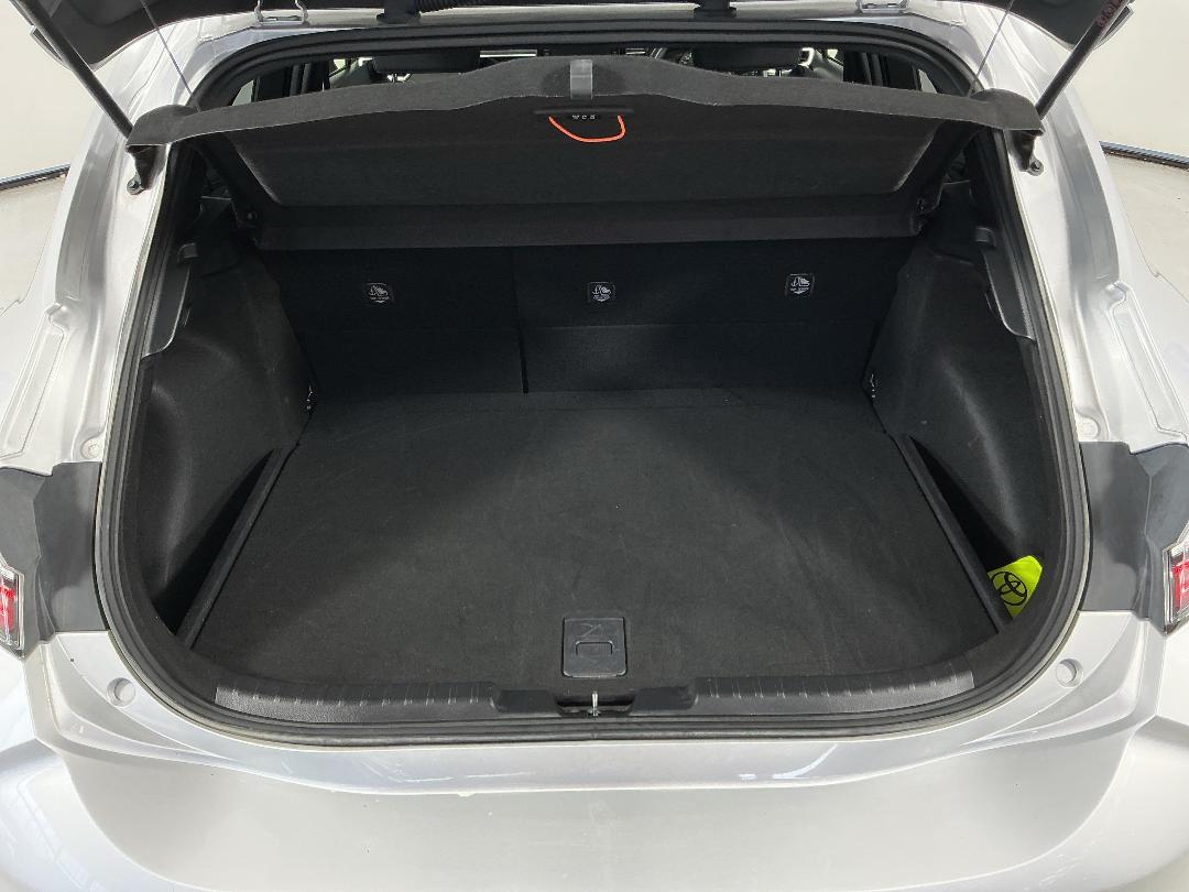 Photo '14' of Toyota Corolla