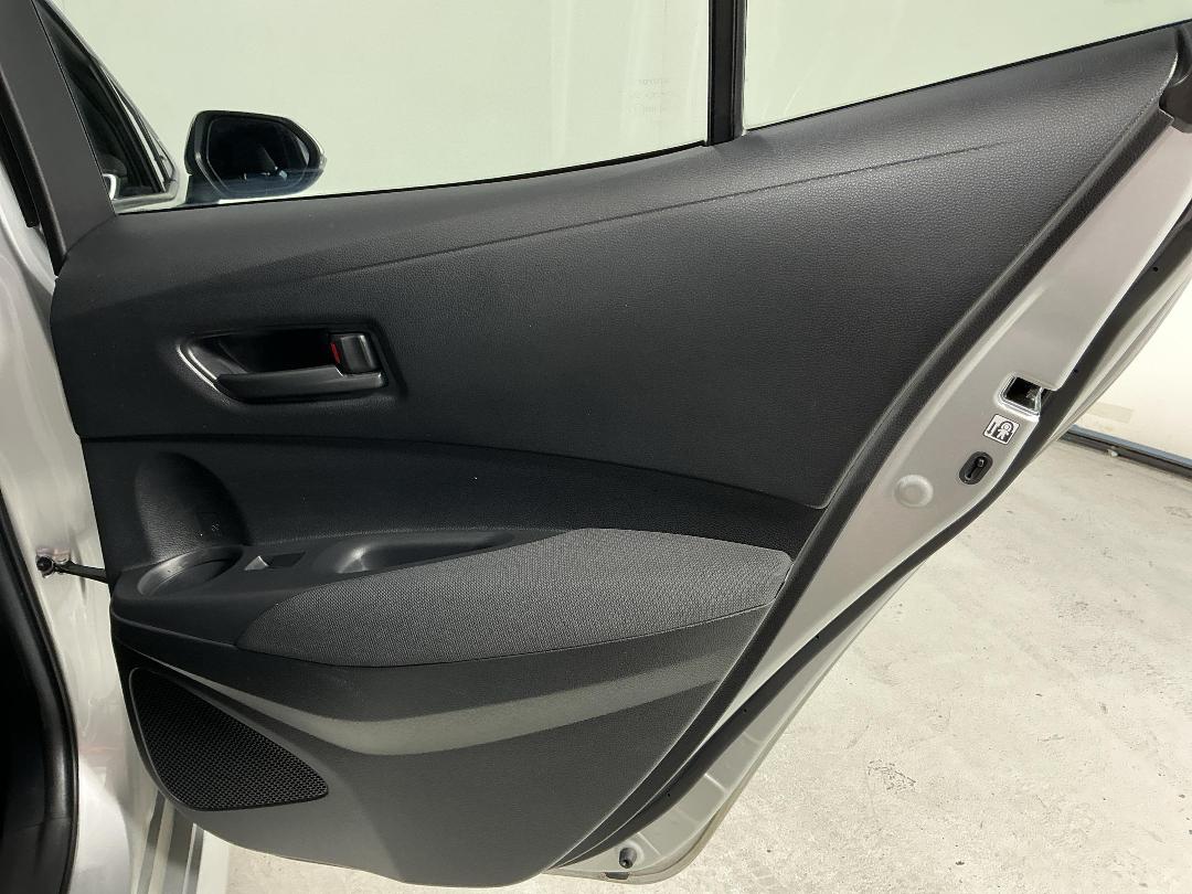 Photo '19' of Toyota Corolla