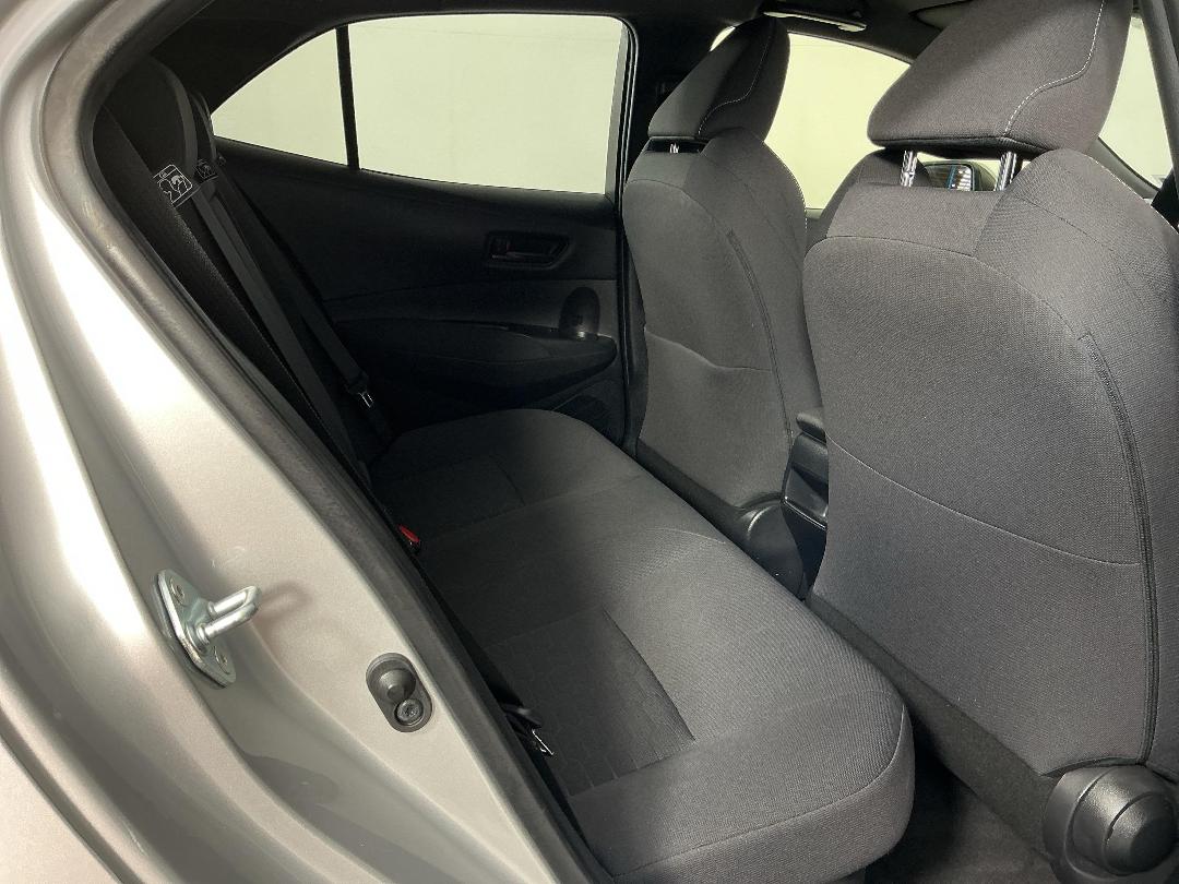 Photo '20' of Toyota Corolla