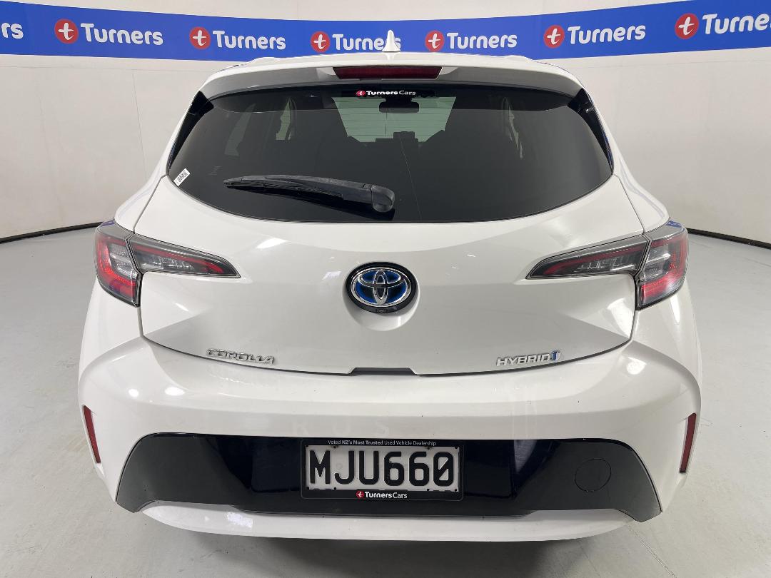 Photo '6' of Toyota Corolla Photo '6' of Toyota Corolla