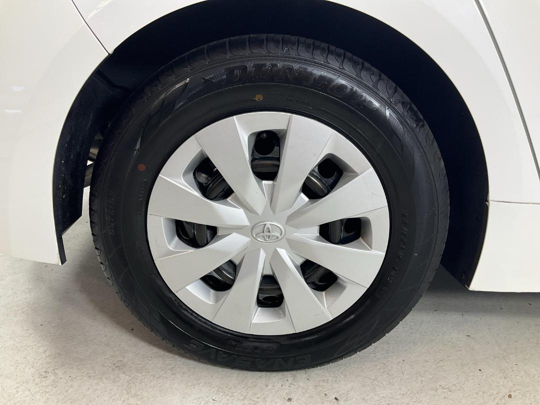 Photo '12' of Toyota Corolla Photo '12' of Toyota Corolla