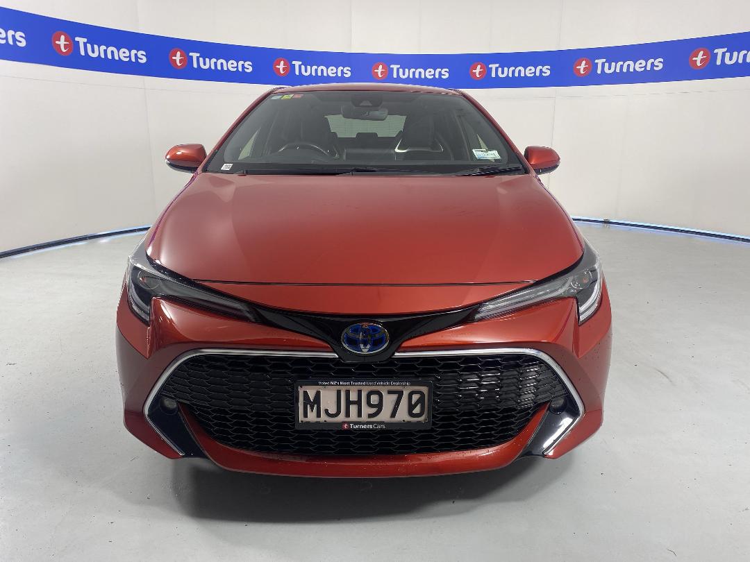 Photo '2' of Toyota Corolla Photo '2' of Toyota Corolla