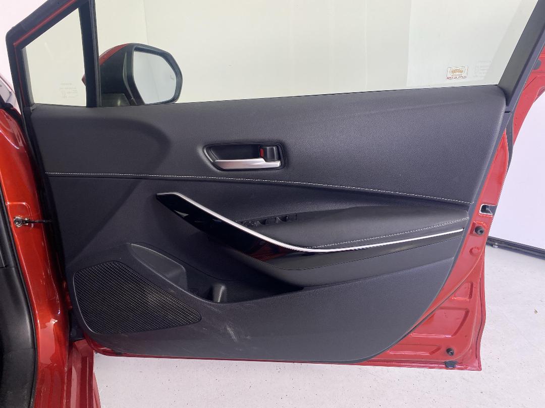 Photo '15' of Toyota Corolla Photo '15' of Toyota Corolla