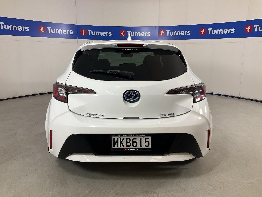 Photo '6' of Toyota Corolla