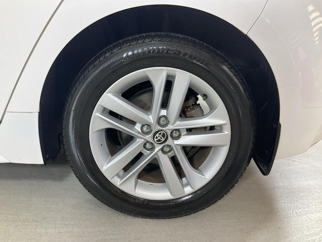 Photo '11' of Toyota Corolla