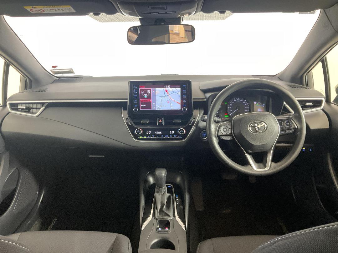 Photo '17' of Toyota Corolla