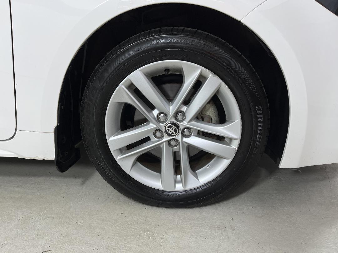 Photo '9' of Toyota Corolla