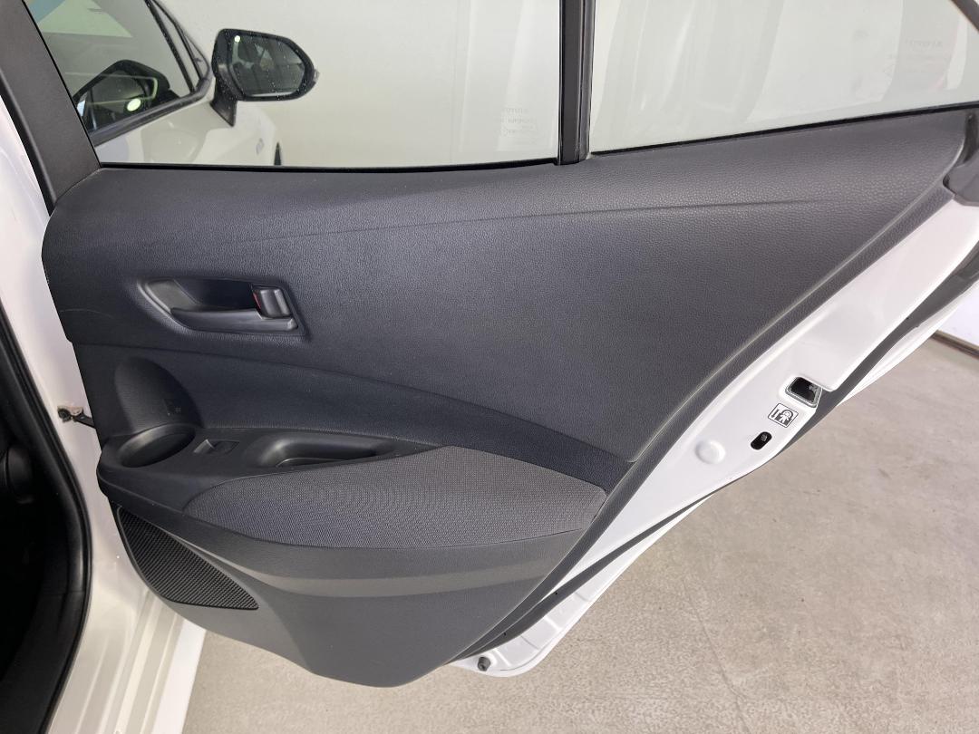 Photo '19' of Toyota Corolla