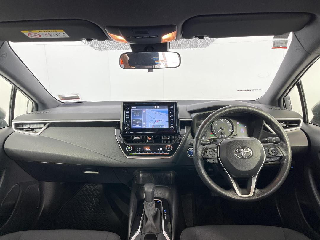 Photo '17' of Toyota Corolla