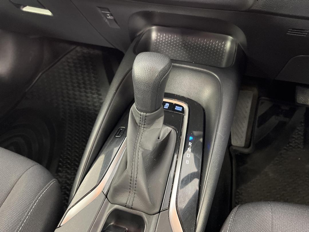 Photo '18' of Toyota Corolla