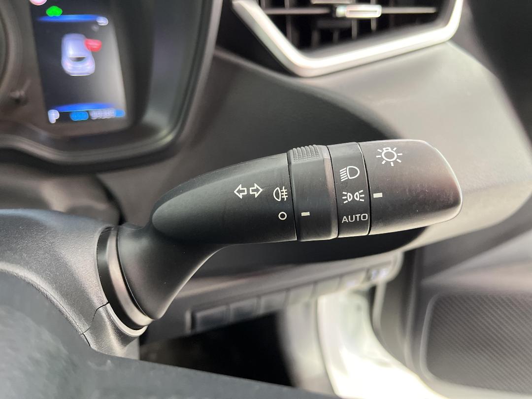 Photo '27' of Toyota Corolla