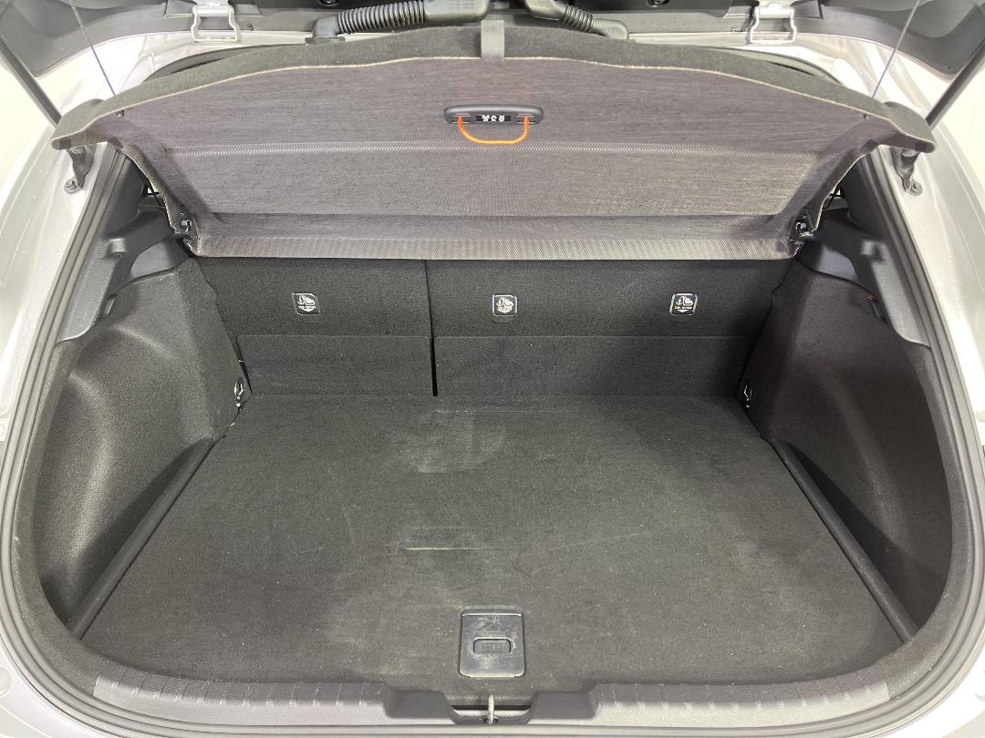 Photo '14' of Toyota Corolla Photo '14' of Toyota Corolla