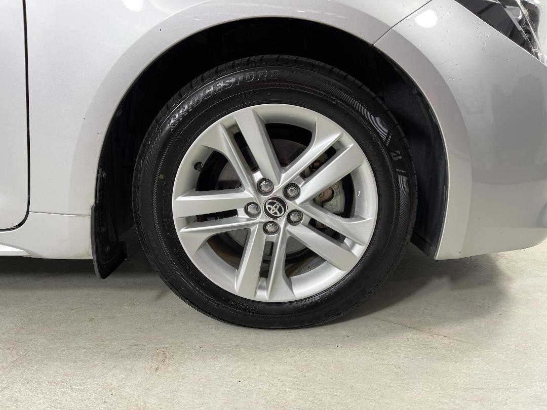 Photo '9' of Toyota Corolla