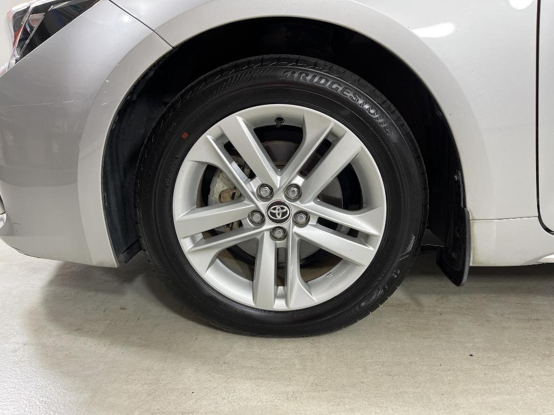 Photo '10' of Toyota Corolla