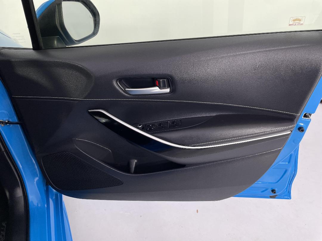 Photo '15' of Toyota Corolla