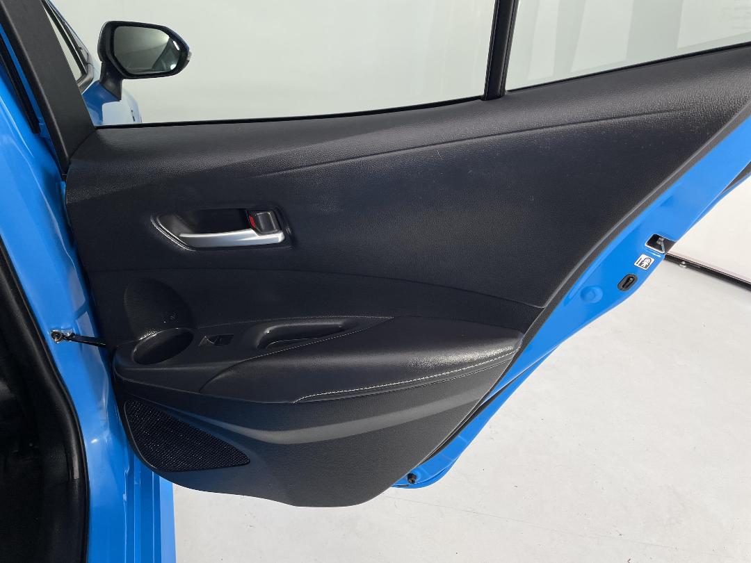 Photo '19' of Toyota Corolla