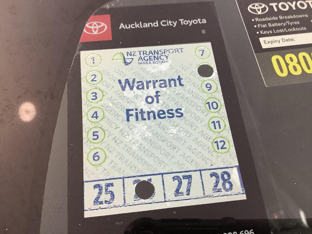 Photo '23' of Toyota Corolla