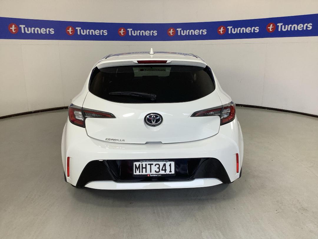 Photo '6' of Toyota Corolla