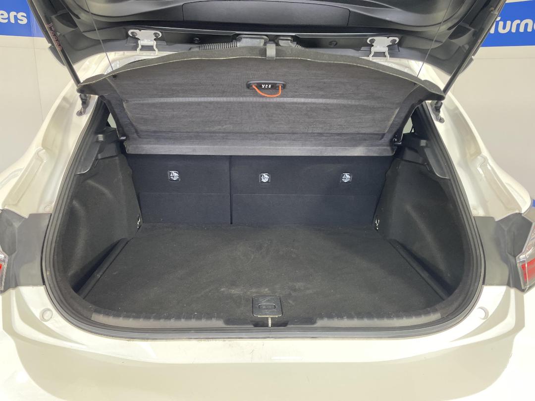 Photo '14' of Toyota Corolla